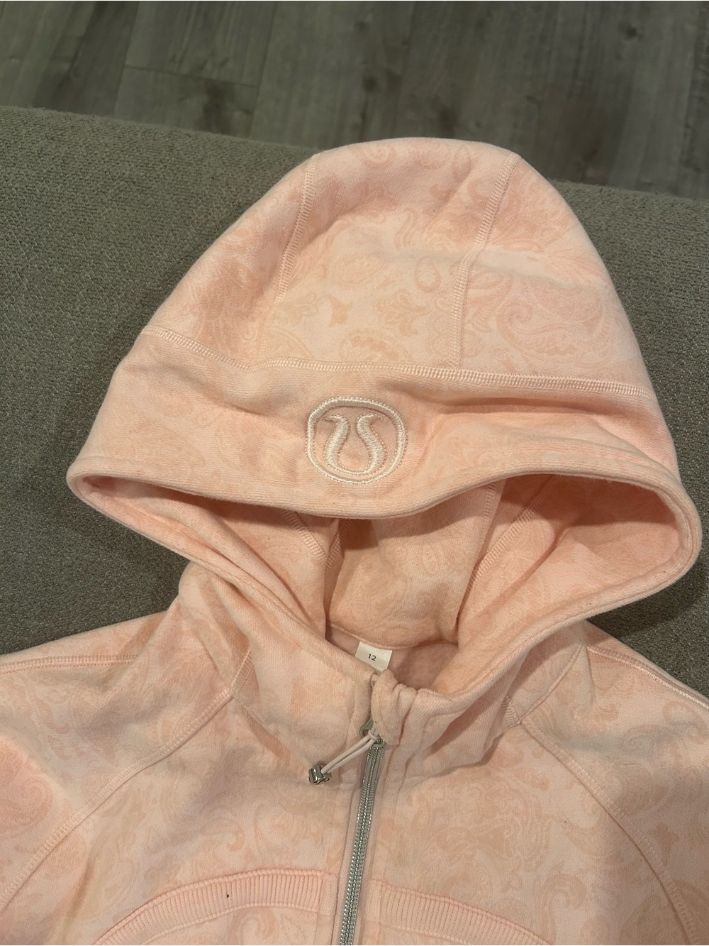 Lululemon Pink Paisley Scuba Full Zip Hoodie Jacket Size 12 - Picture 4 of 8